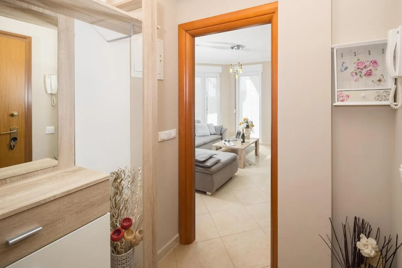 Rossini Superior Apartment Porec