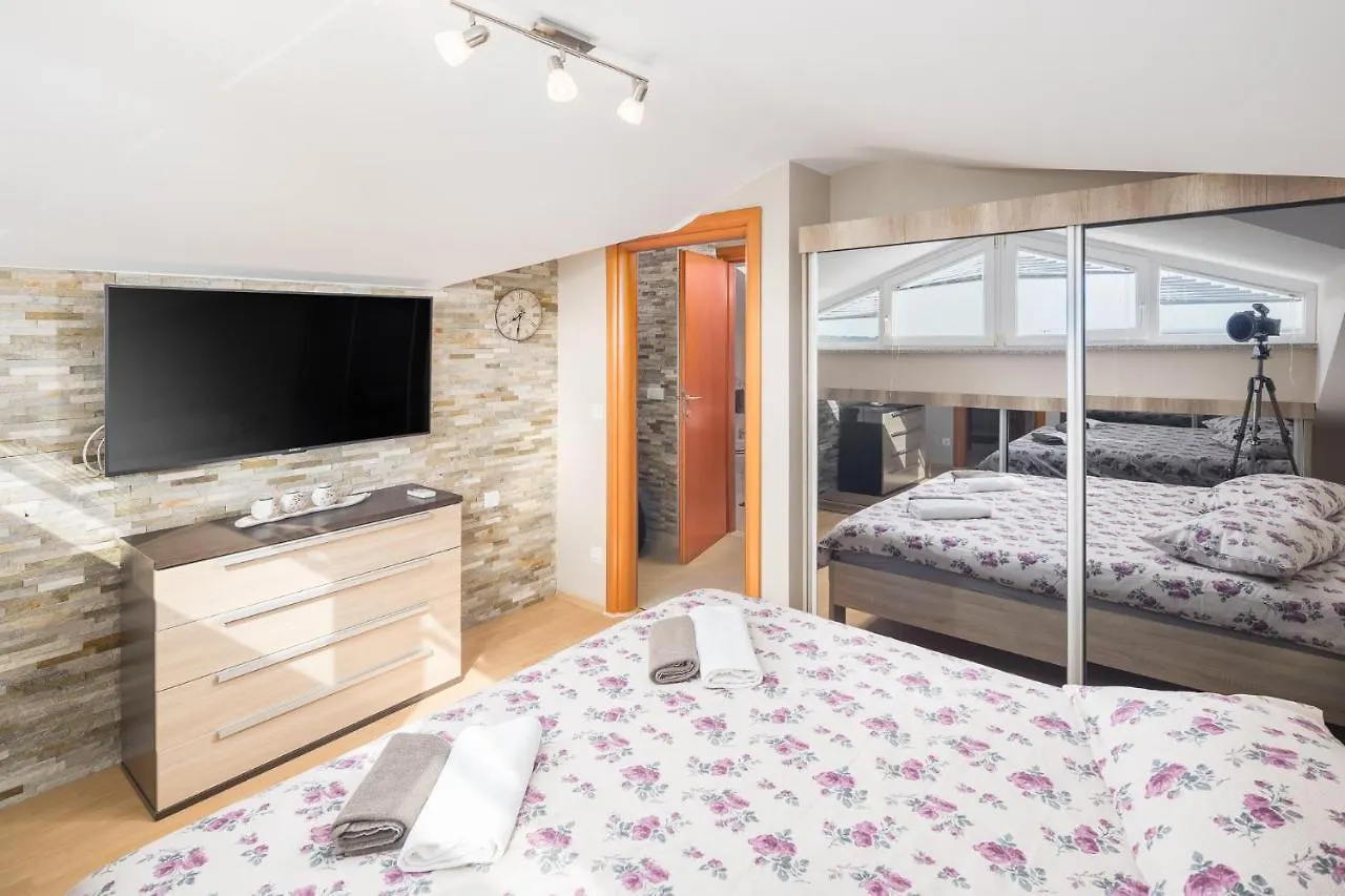 Rossini Superior Apartment Porec Croatia